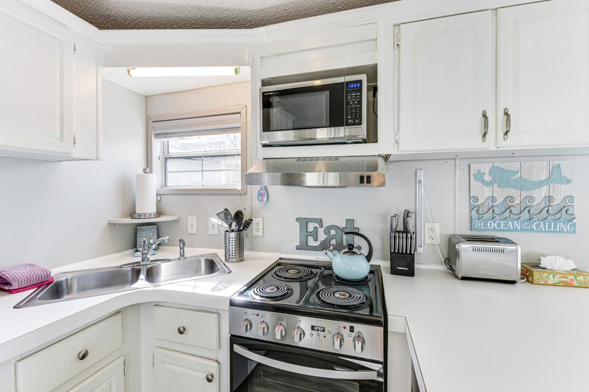 Walk To Beach Miramar Tropical Cabana With Deck! Destin Exterior foto