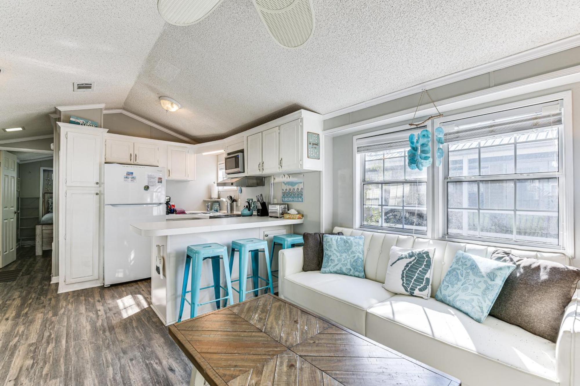 Walk To Beach Miramar Tropical Cabana With Deck! Destin Exterior foto