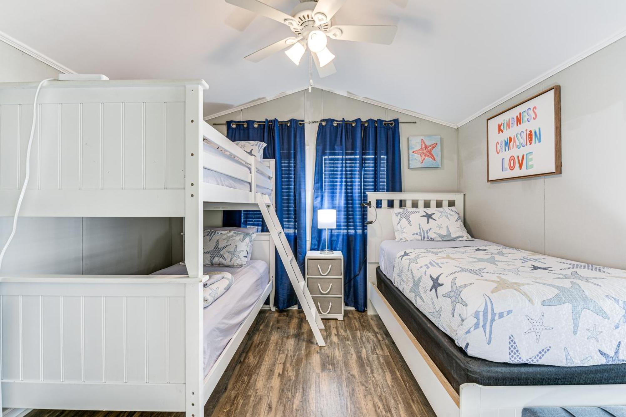 Walk To Beach Miramar Tropical Cabana With Deck! Destin Exterior foto
